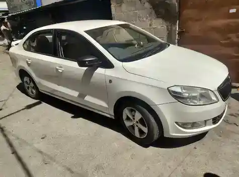 eAuction Car in Tumakuru, Bengaluru