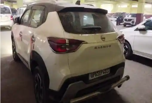 eAuction Car in Agro Park Karkhiyon, Varanasi